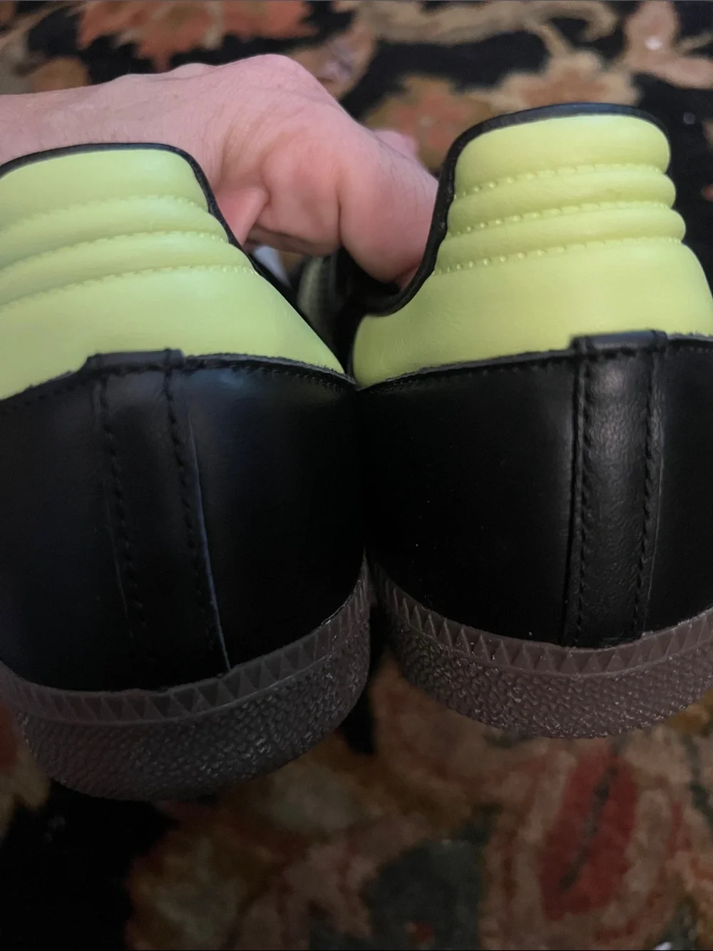 Adidas Samba Men’s Black with Neon Green Stripes NWT Mens 8 Womens 9.5